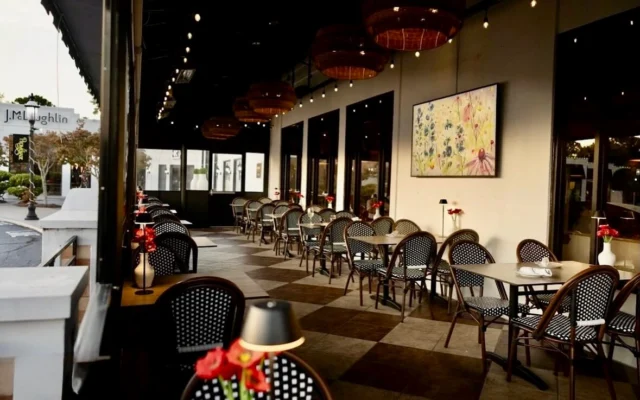 aldo's virginia beach dress code Italian Restaurant in Virginia Beach, Virginia. Fine Dining & Wine Bar